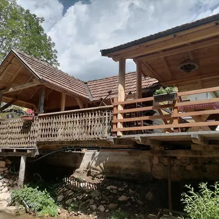 Etno Kuca Lane Ostanak kod kuće *