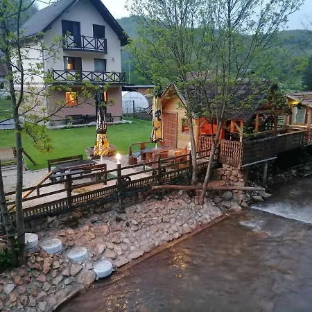 Etno Kuca Lane Ostanak kod kuće *
